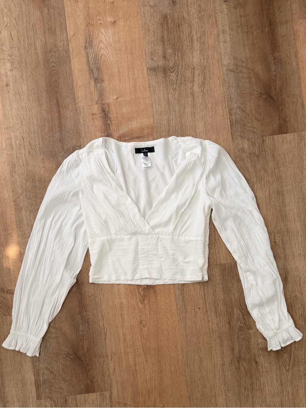 Lulu’s Long Sleeve Crop Top
